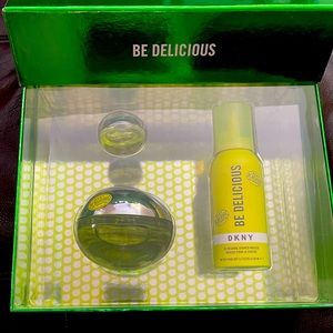DKNY Be Delicious Perfume Gift Set